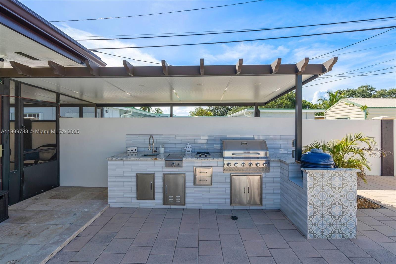 3501 Fairfax Dr, Fort Lauderdale, Florida image 33