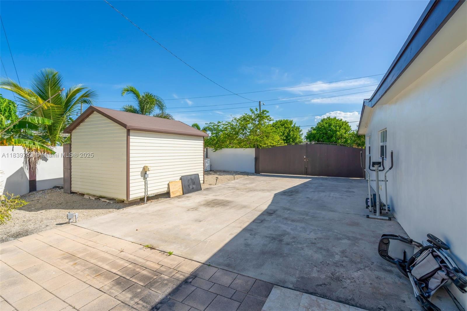 3501 Fairfax Dr, Fort Lauderdale, Florida image 36