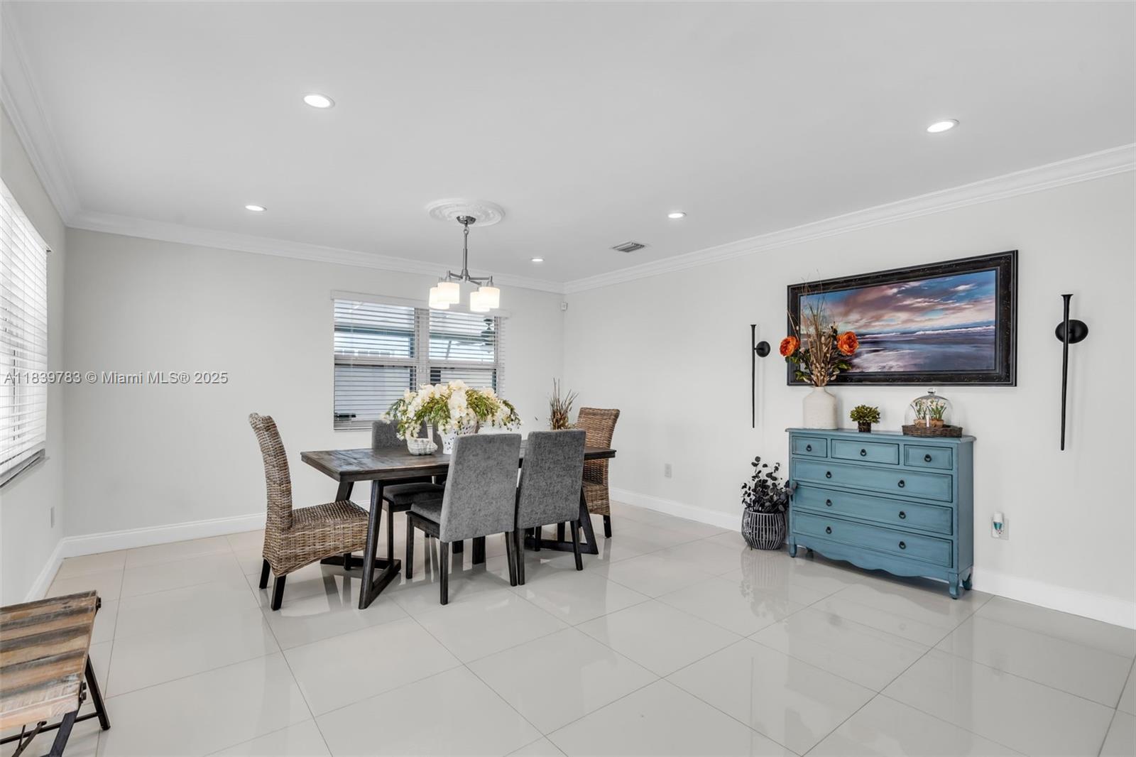 3501 Fairfax Dr, Fort Lauderdale, Florida image 6