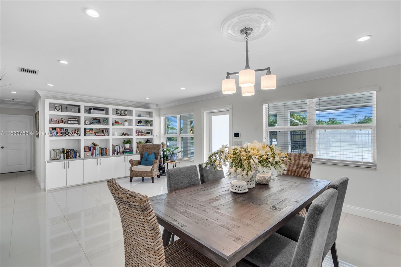 3501 Fairfax Dr, Fort Lauderdale, Florida image 8