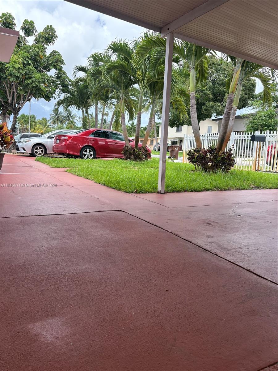 821 E 13th St, Hialeah, Florida image 7