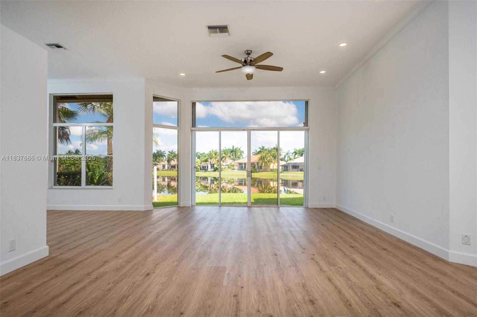 Property photo # 9