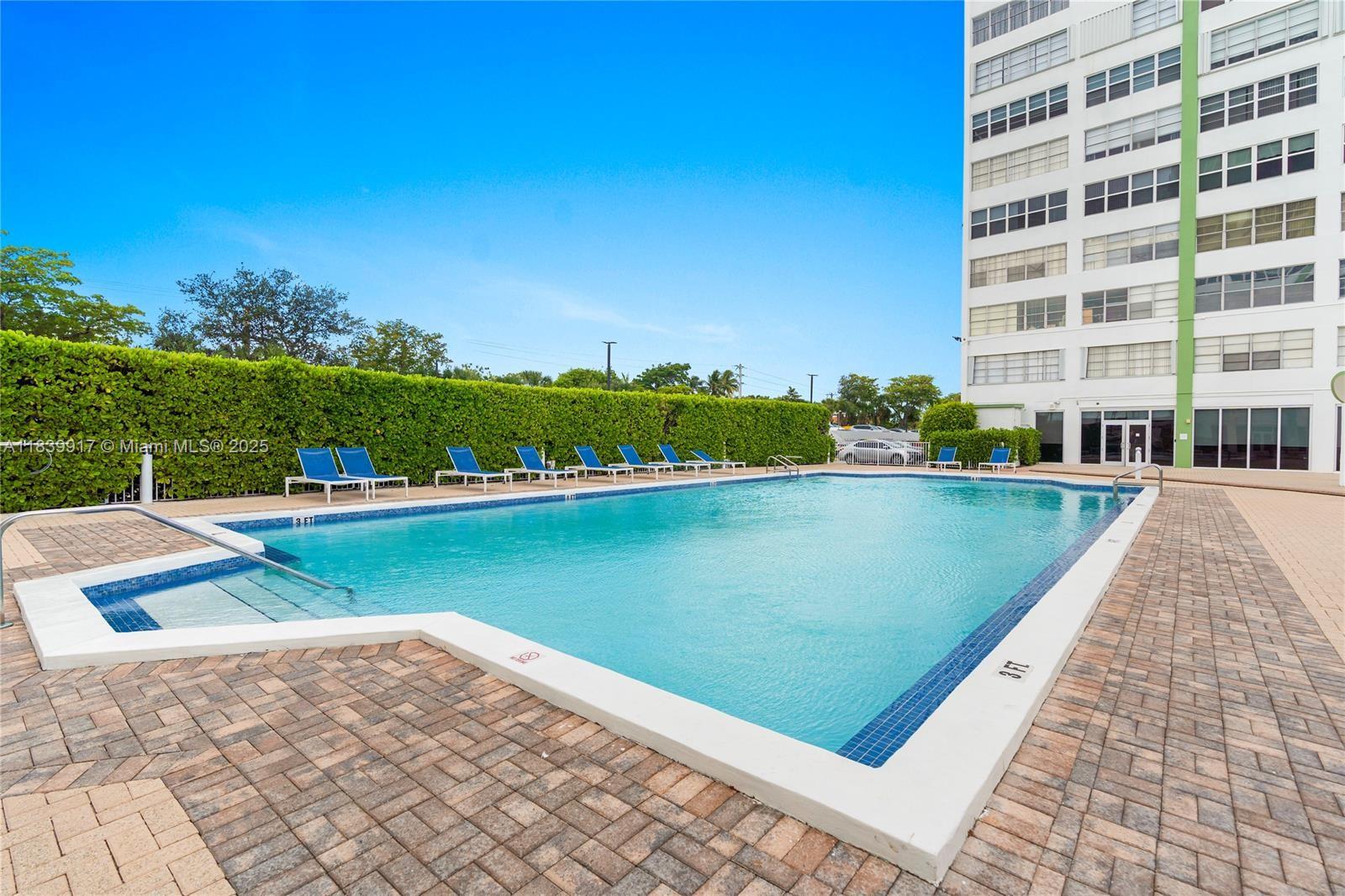 2100 W Sans Souci Blvd #E1, North Miami, Florida image 4