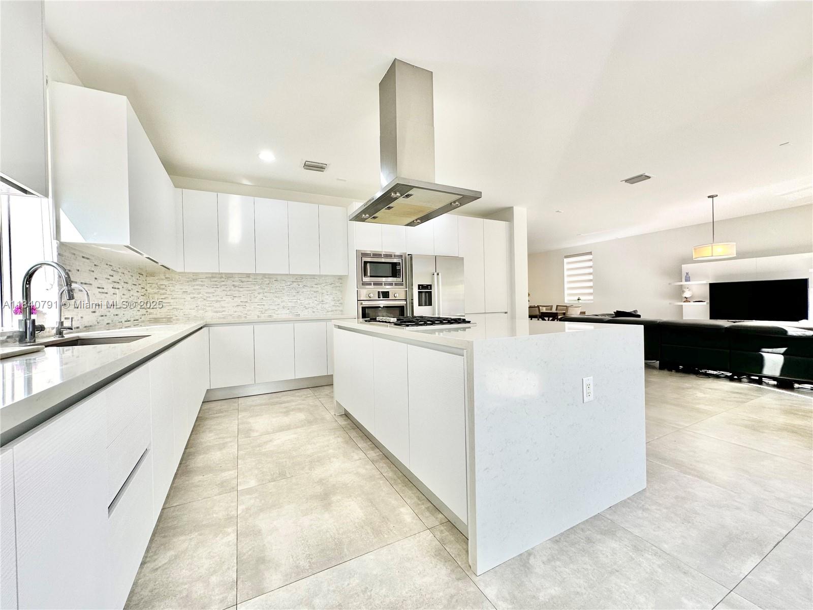 7459 NW 97th Ct, Doral, Florida image 28