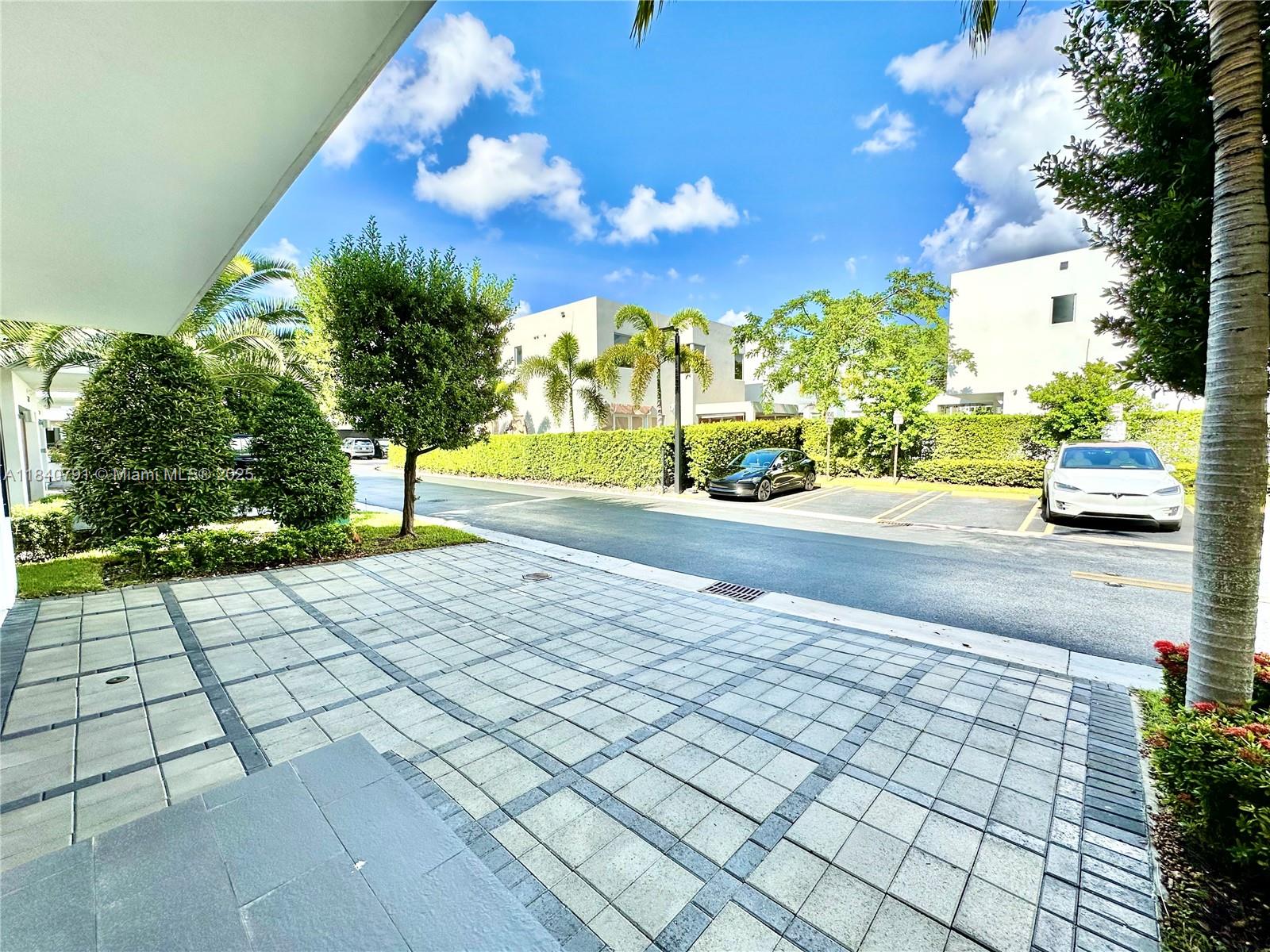 7459 NW 97th Ct, Doral, Florida image 4