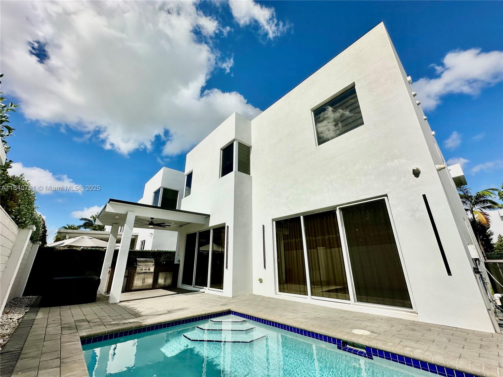 7459 NW 97th Ct, Doral, Florida image 40