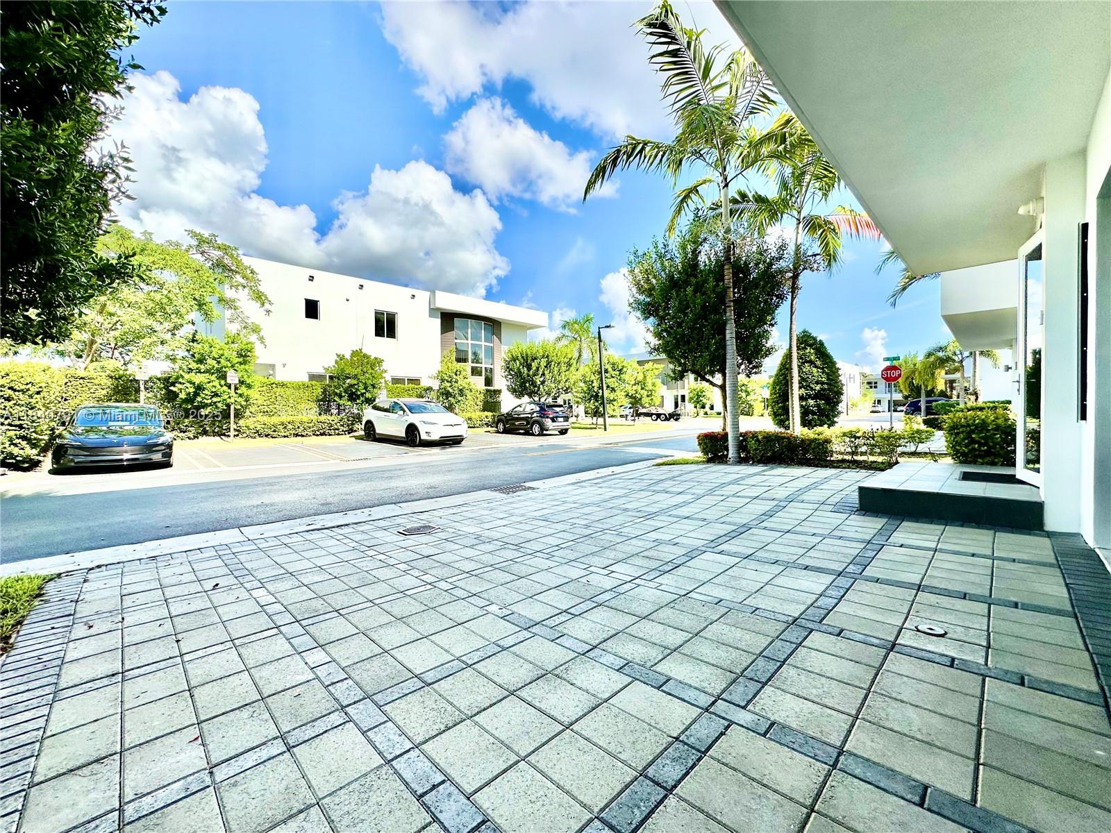 7459 NW 97th Ct, Doral, Florida image 5