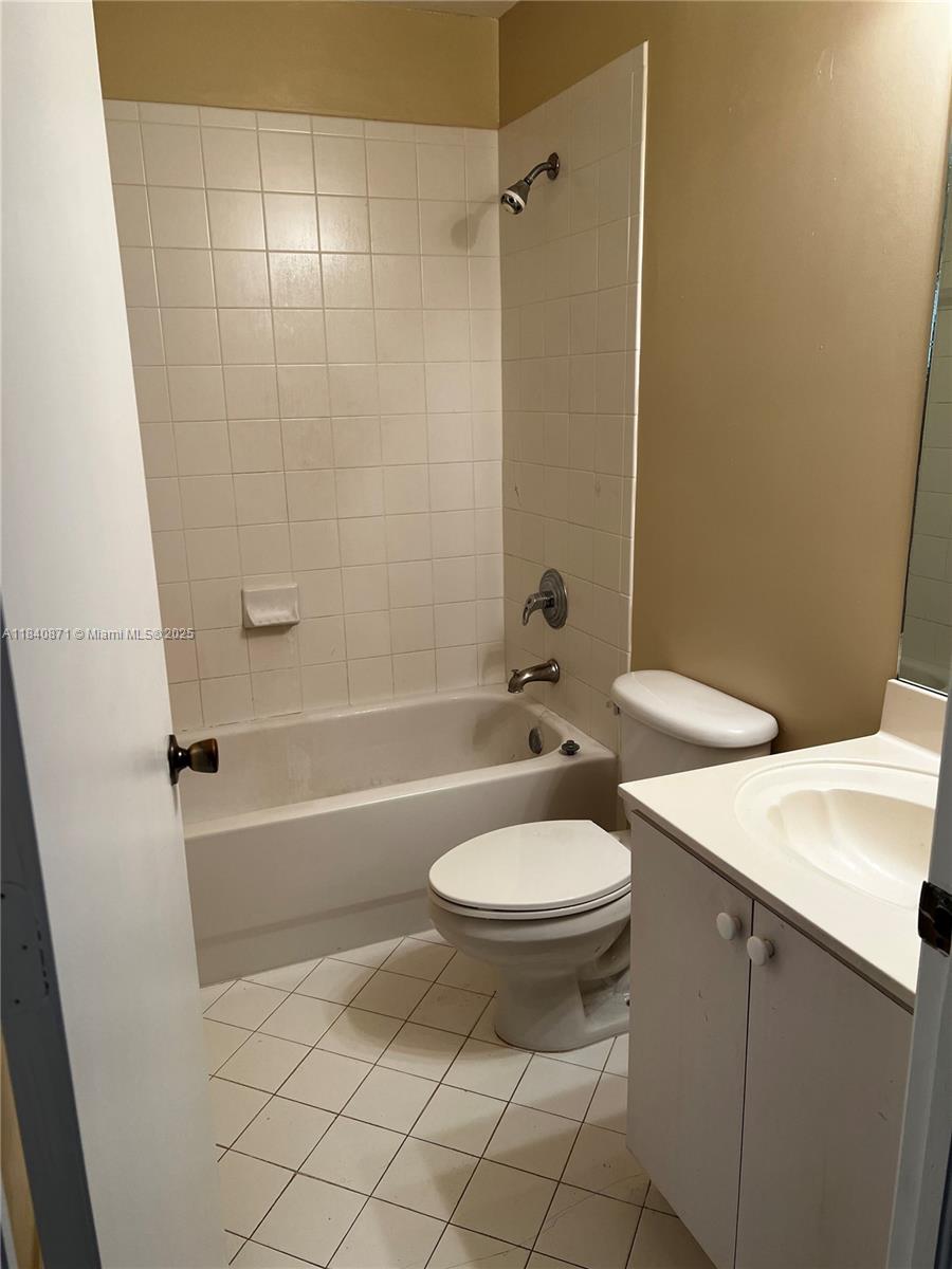 Property photo # 6