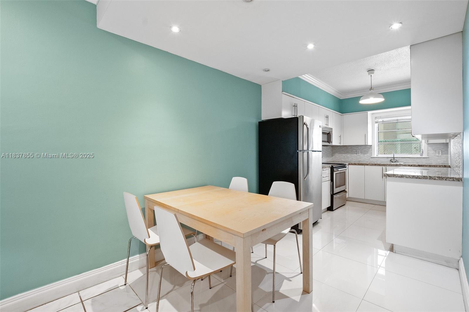 Property photo # 7