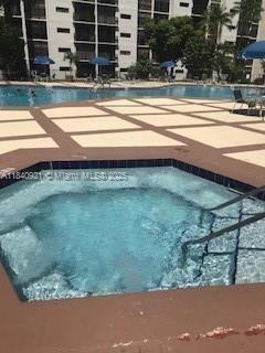 16919 N Bay Rd #204, Sunny Isles Beach, Florida image 13