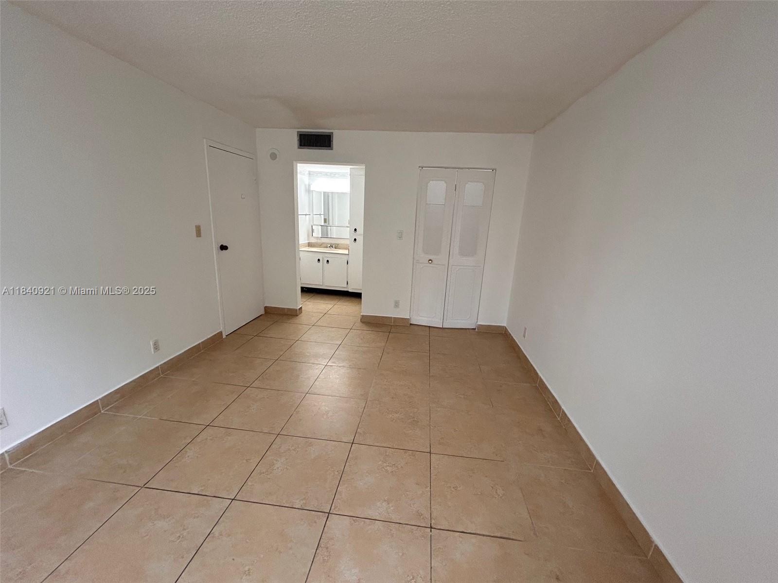 16919 N Bay Rd #204, Sunny Isles Beach, Florida image 30
