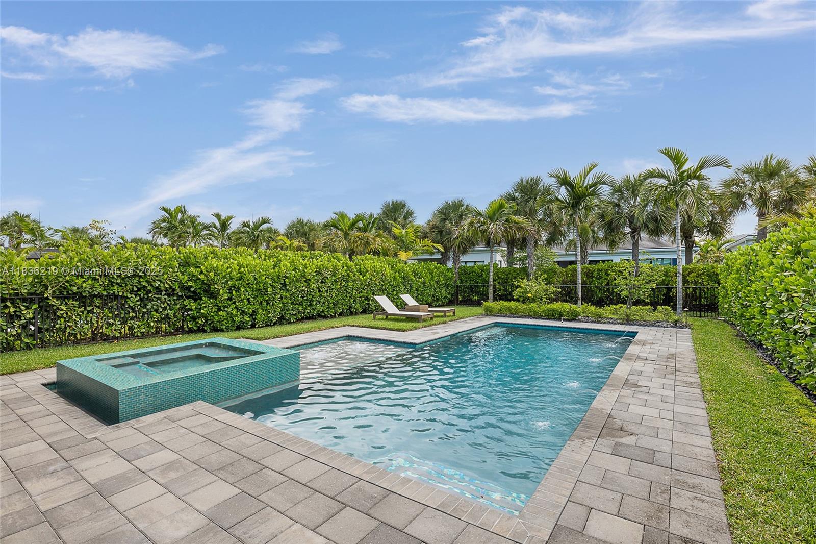 13467 Artisan Cir, Palm Beach Gardens, Florida image 18