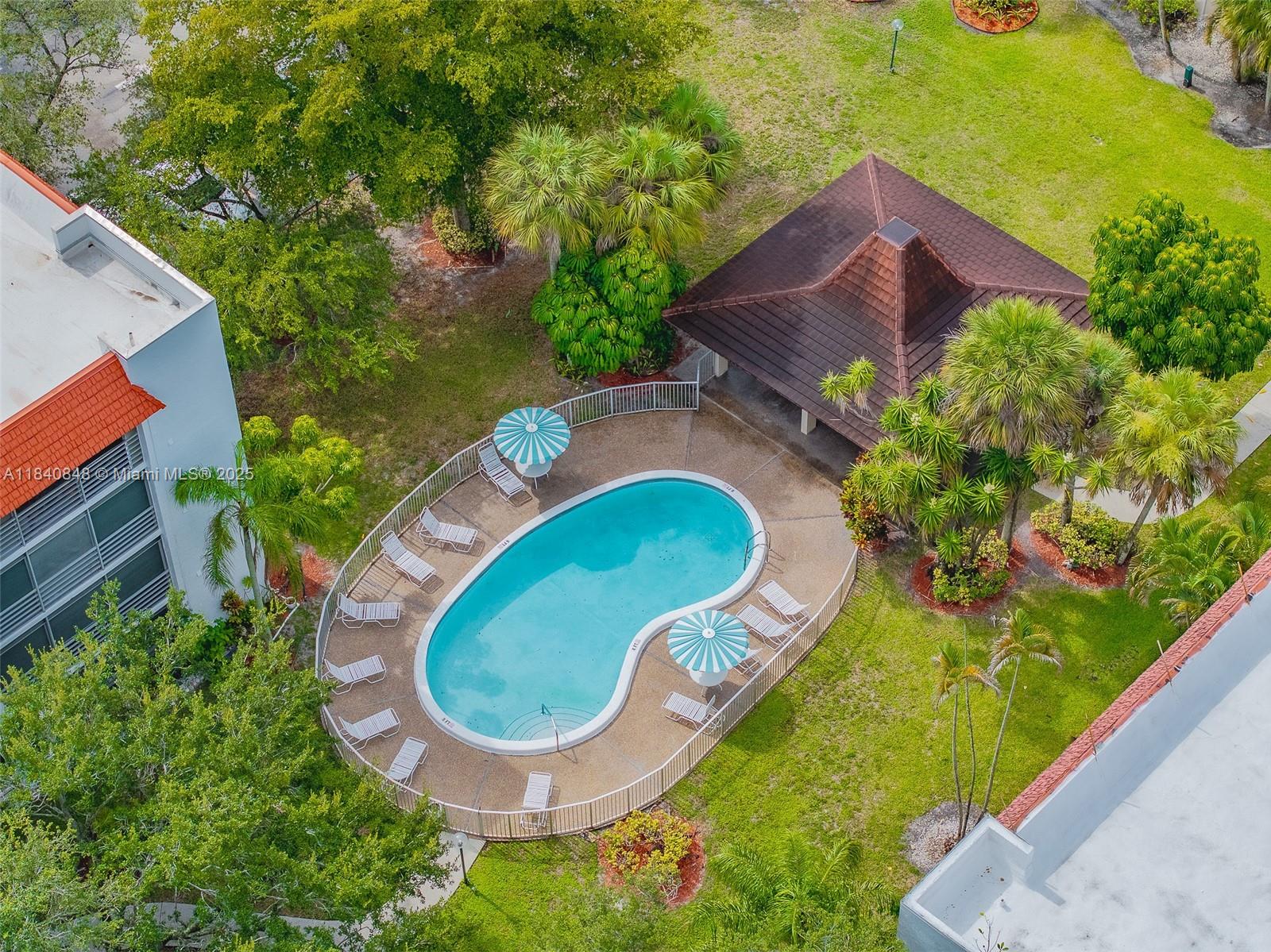 3581 Inverrary Dr #308, Lauderhill, Florida image 28