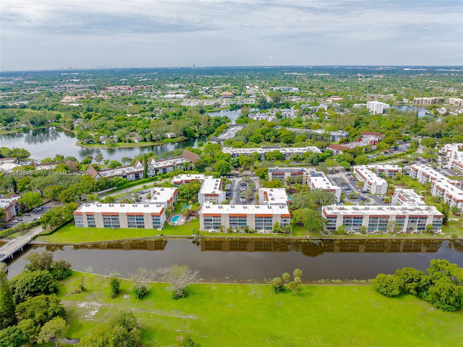 3581 Inverrary Dr #308, Lauderhill, Florida image 35