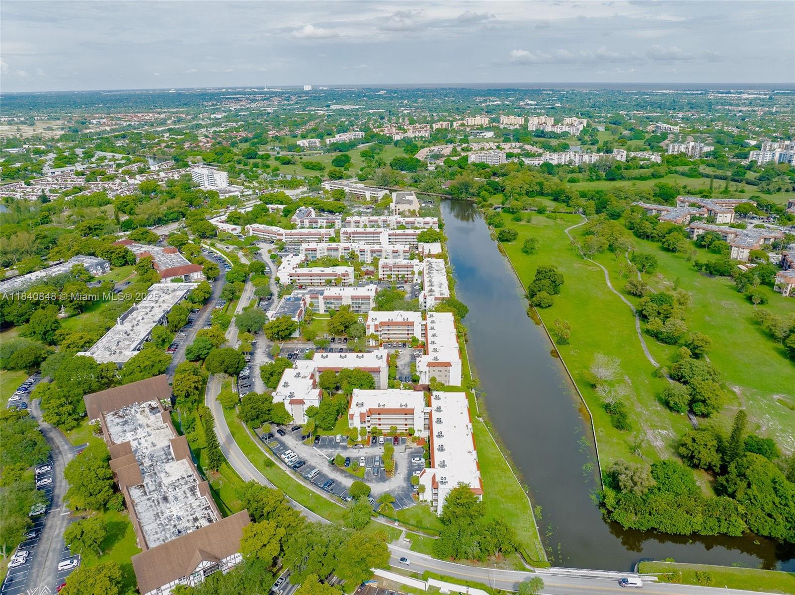 3581 Inverrary Dr #308, Lauderhill, Florida image 37