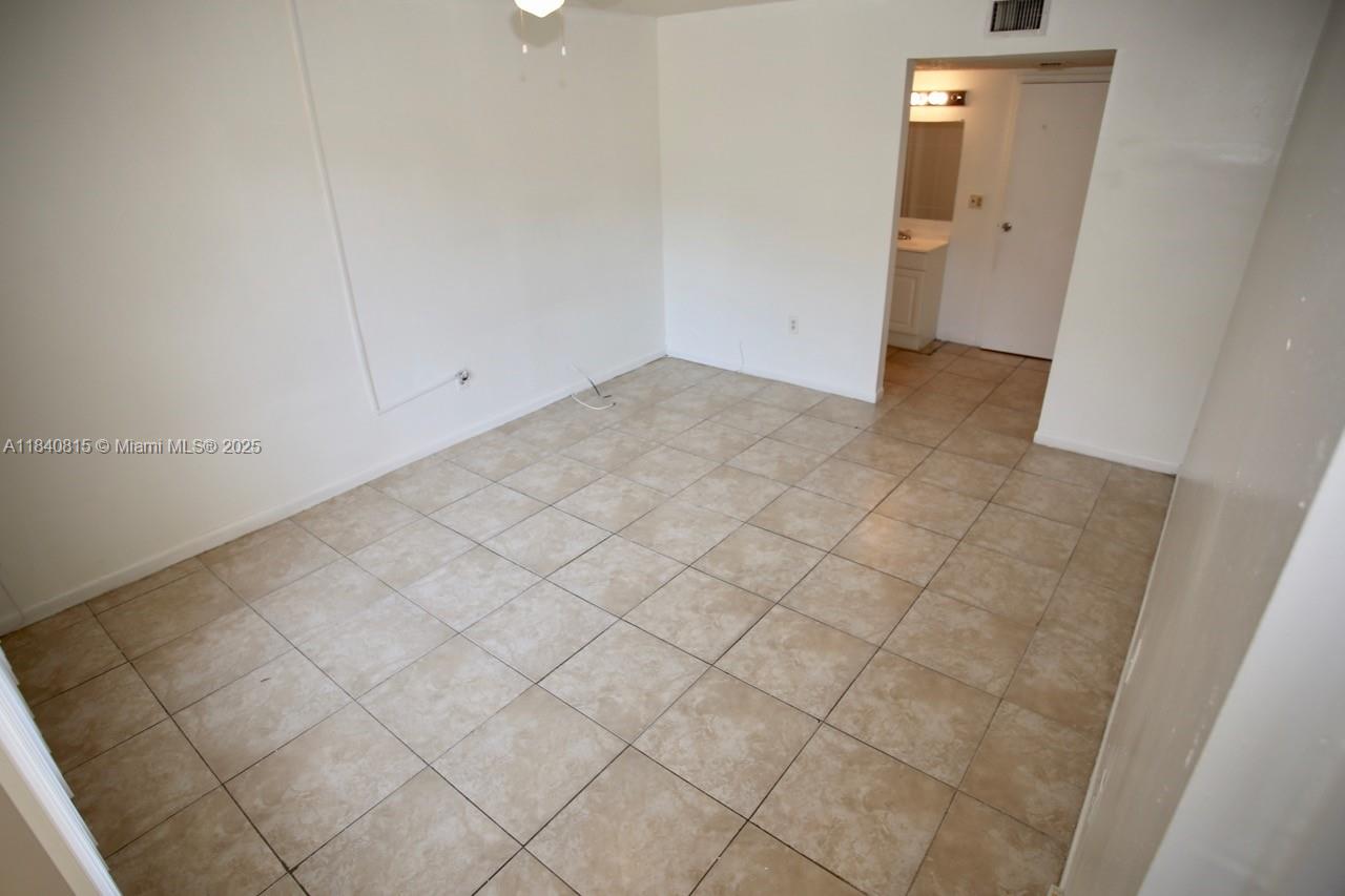 Residential, Deerfield Beach, Florida image 5