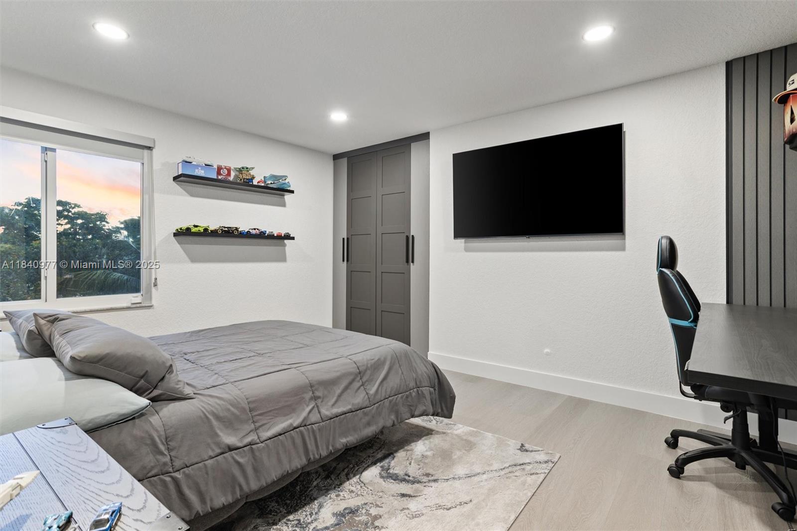 1885 NW 139th Ter, Pembroke Pines, Florida image 25
