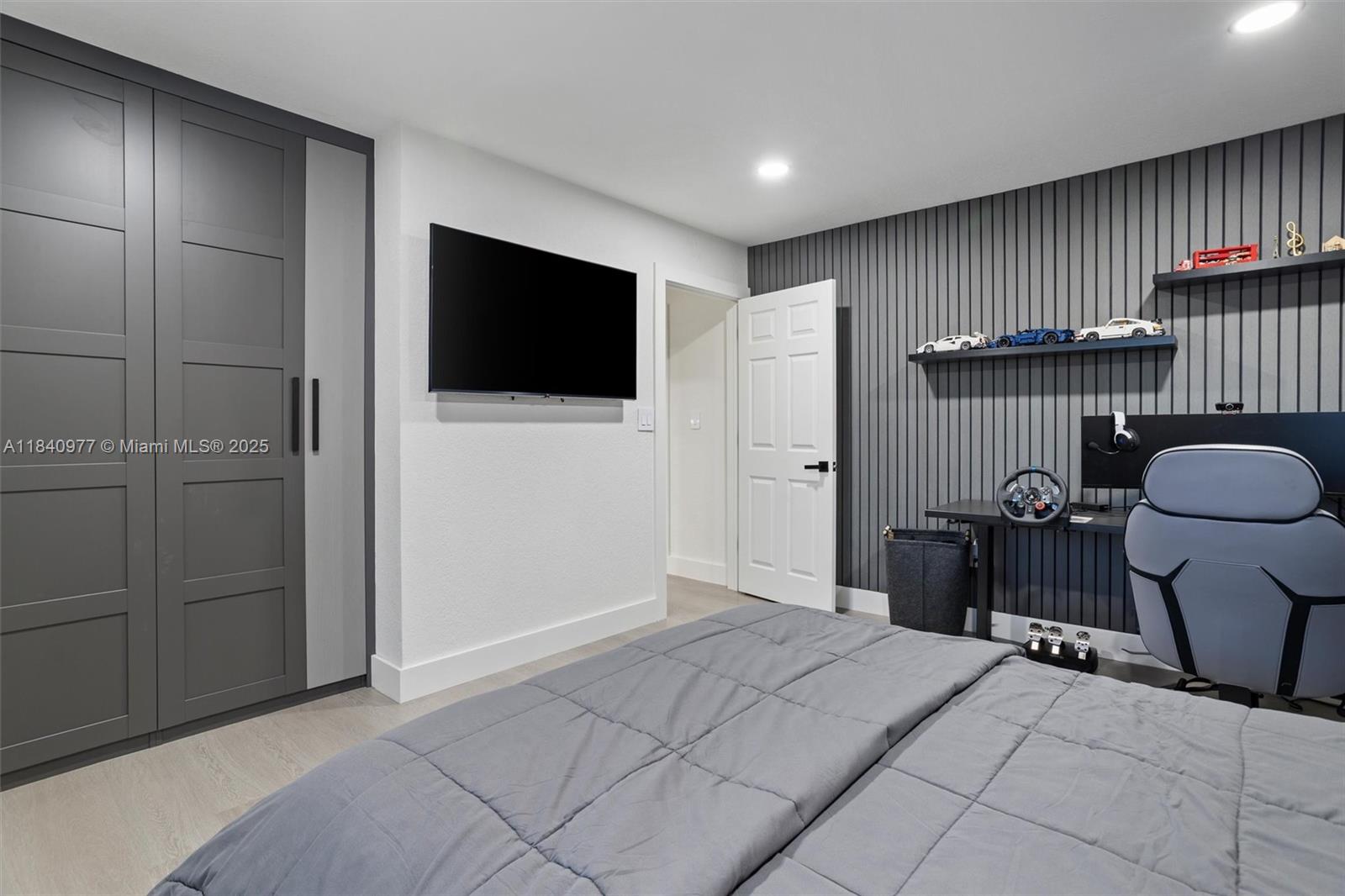 1885 NW 139th Ter, Pembroke Pines, Florida image 26