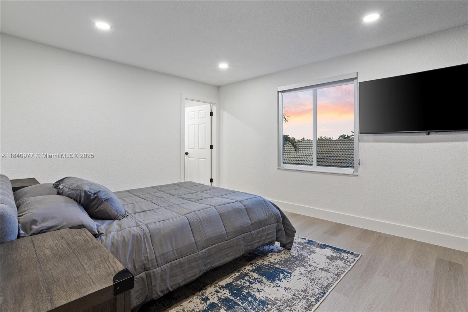 1885 NW 139th Ter, Pembroke Pines, Florida image 27