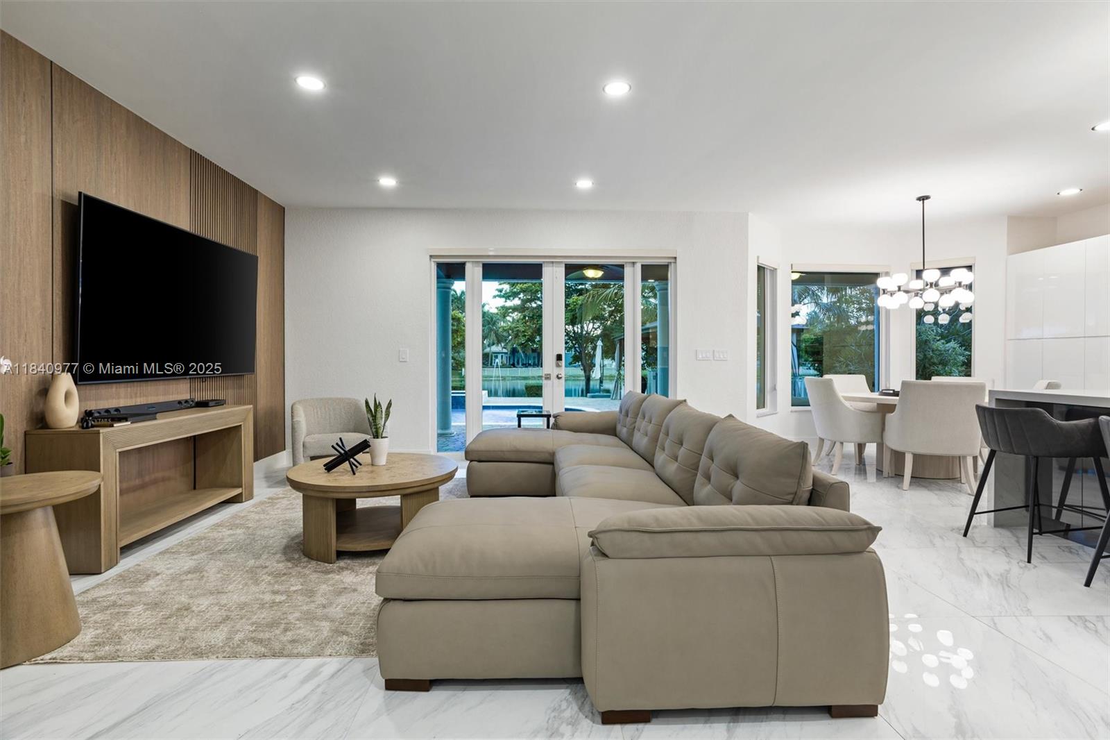 1885 NW 139th Ter, Pembroke Pines, Florida image 9