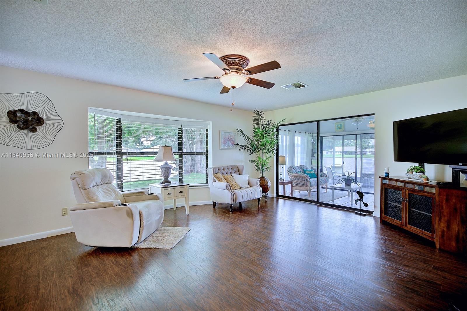 2407 Par Road, Sebring, Florida image 5