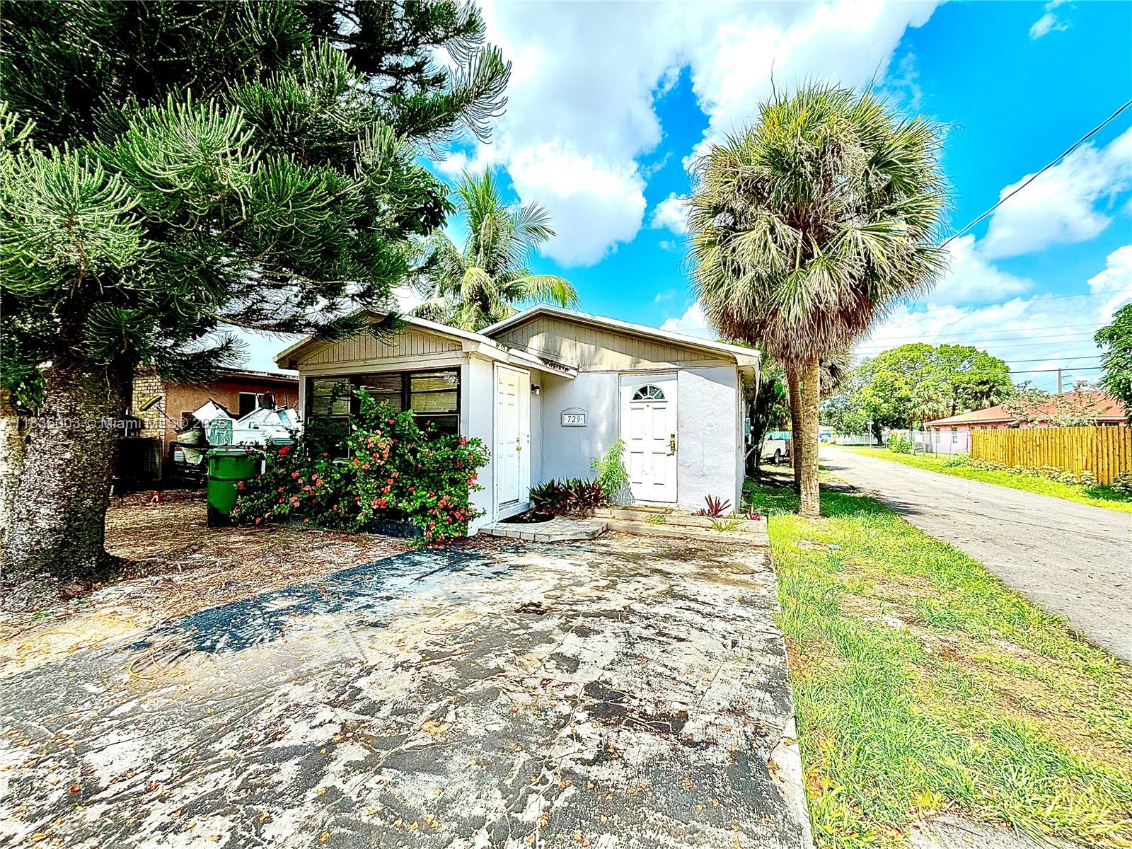 Property photo # 0
