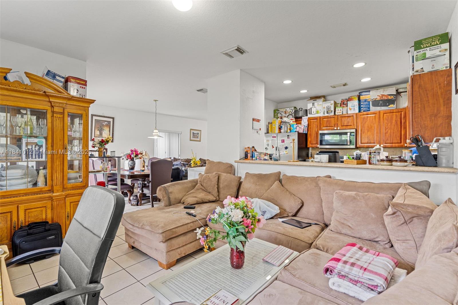 3135 NE 4th St, Homestead, Florida image 11