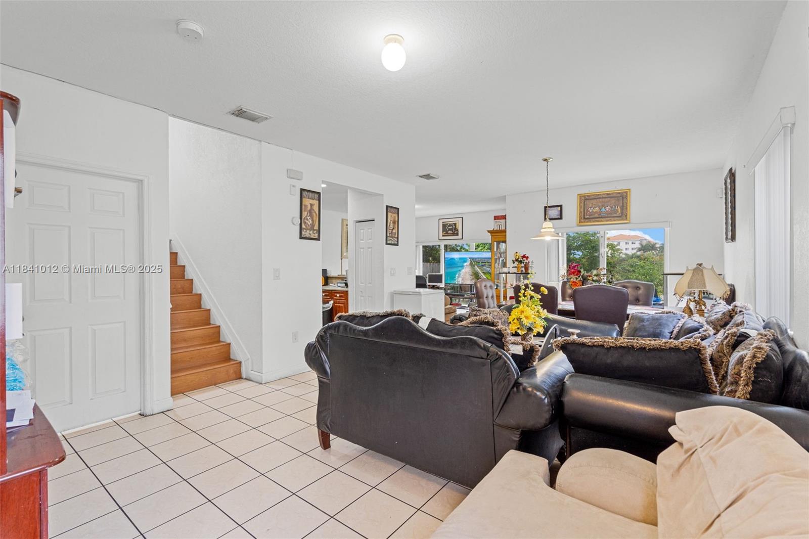 3135 NE 4th St, Homestead, Florida image 4