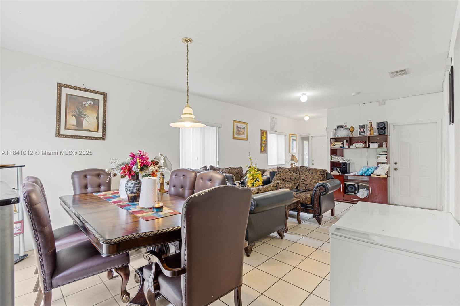 3135 NE 4th St, Homestead, Florida image 8