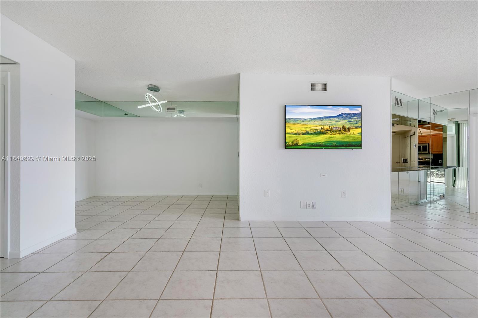 20281 E Country Club Dr #405, Aventura, Florida image 5