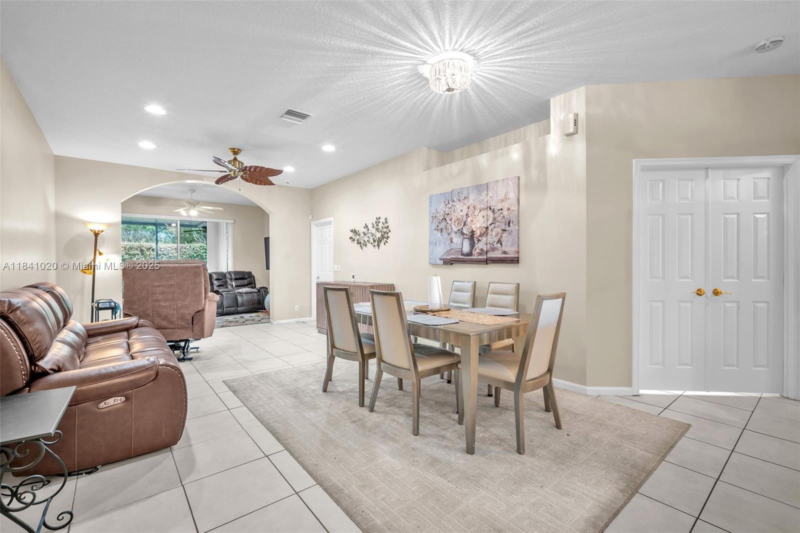 9567 N Crescent View Dr N, Boynton Beach, Florida image 10