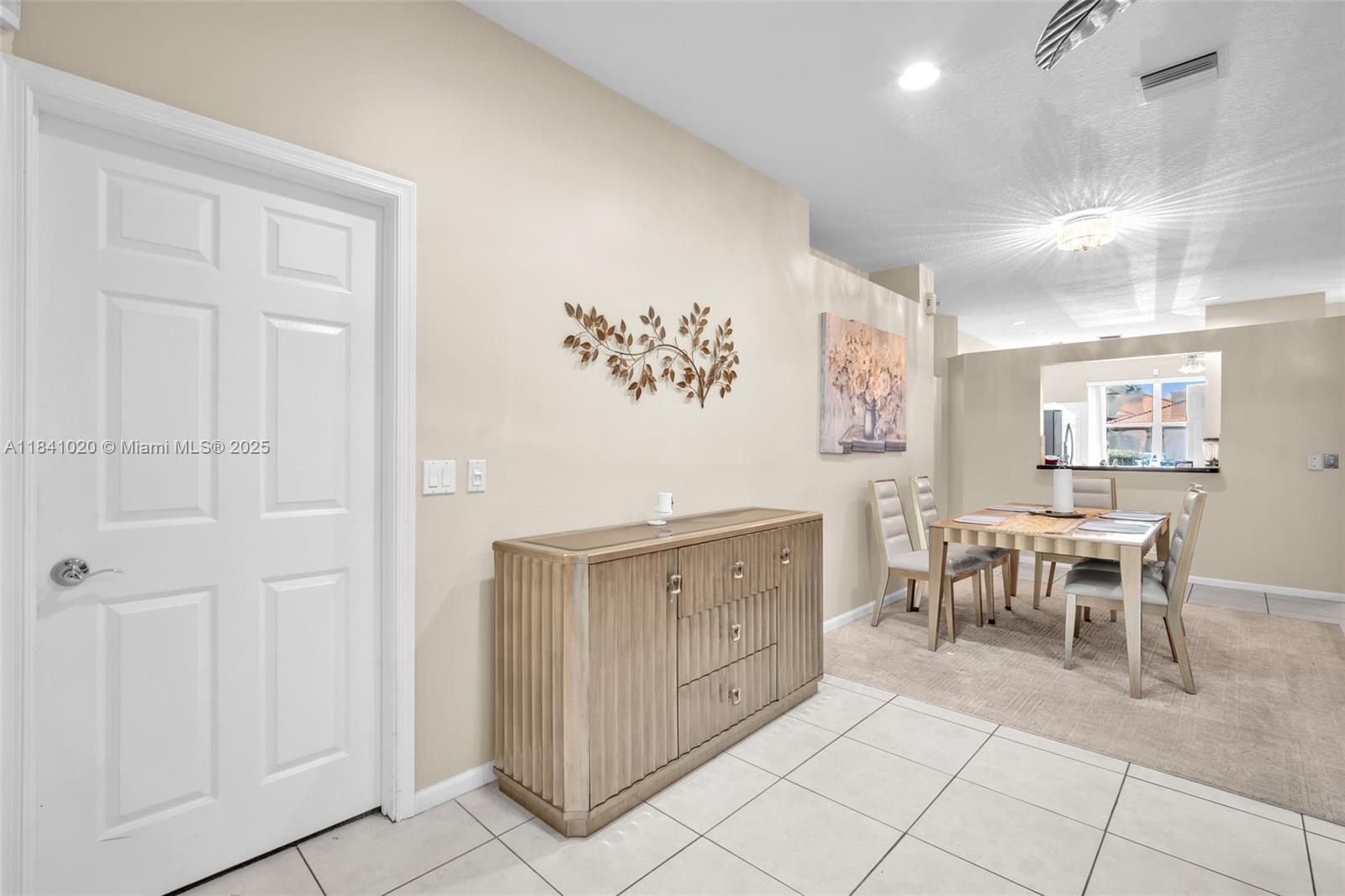 9567 N Crescent View Dr N, Boynton Beach, Florida image 13