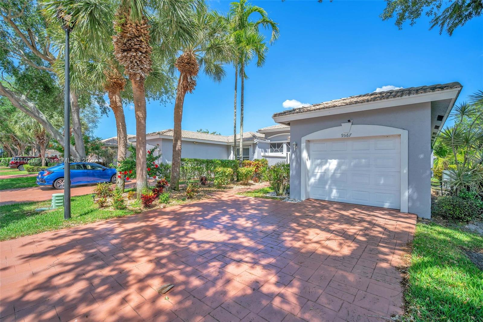 9567 N Crescent View Dr N, Boynton Beach, Florida image 24