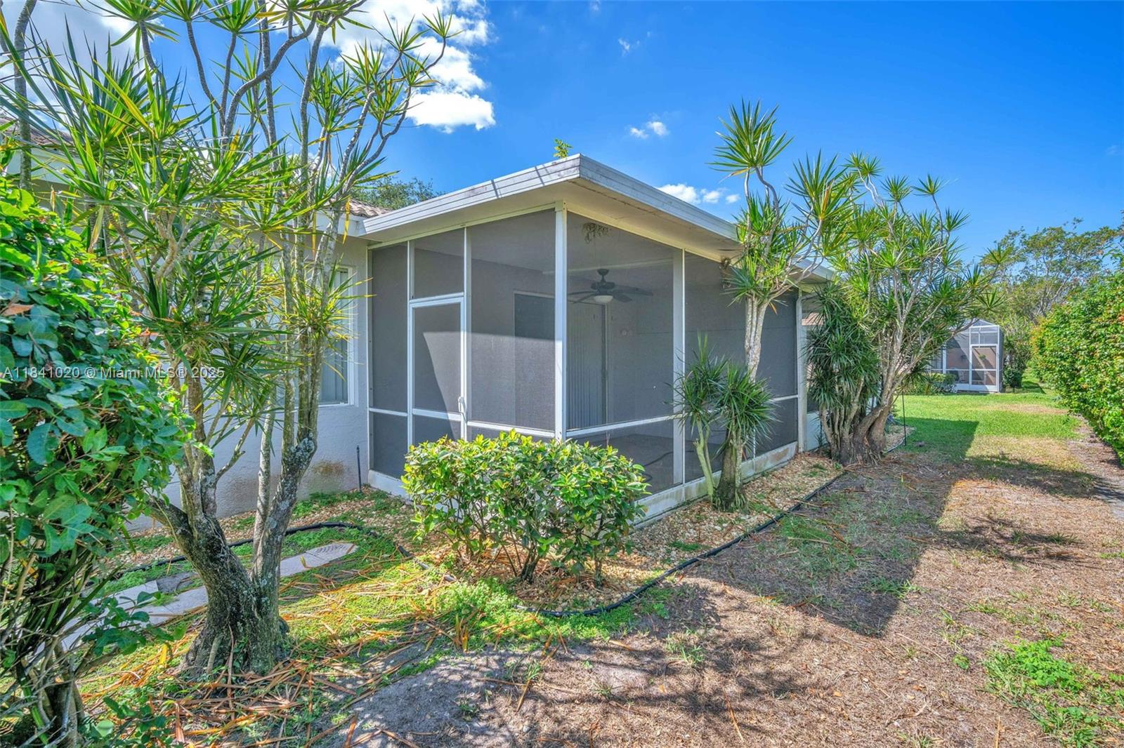 9567 N Crescent View Dr N, Boynton Beach, Florida image 26