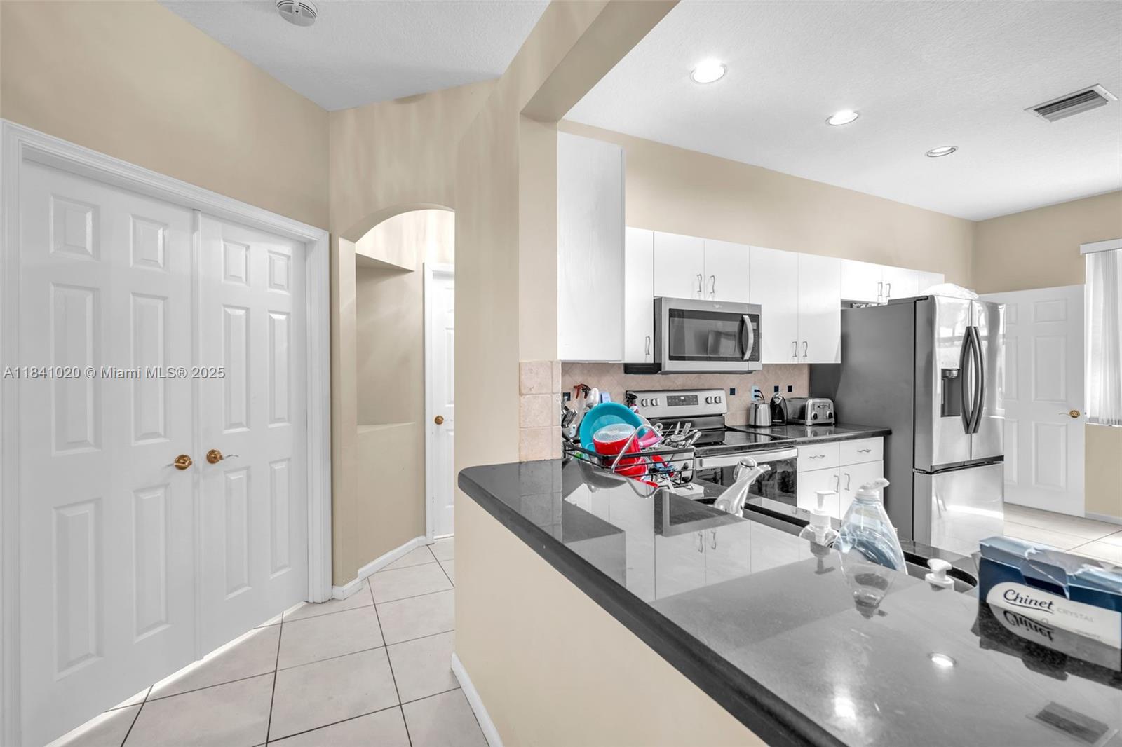 9567 N Crescent View Dr N, Boynton Beach, Florida image 7