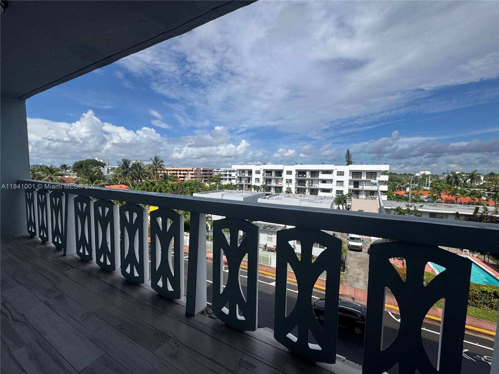Property photo # 6