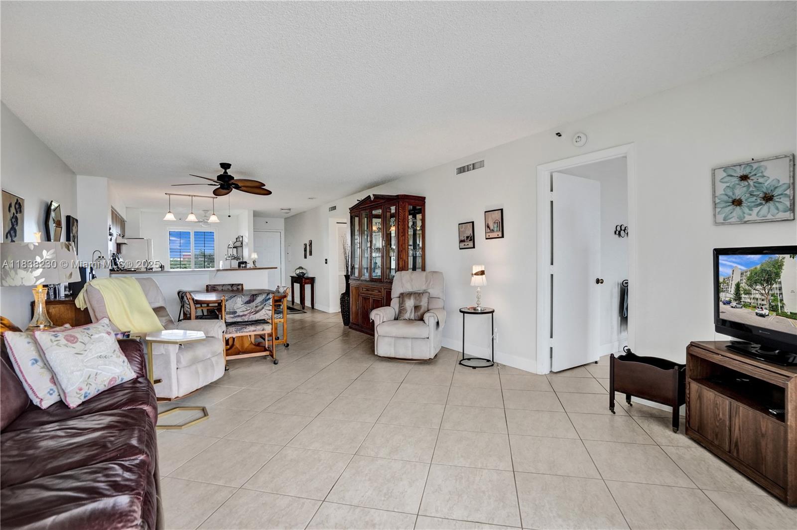 2215 Cypress Island Dr #707, Pompano Beach, Florida image 23