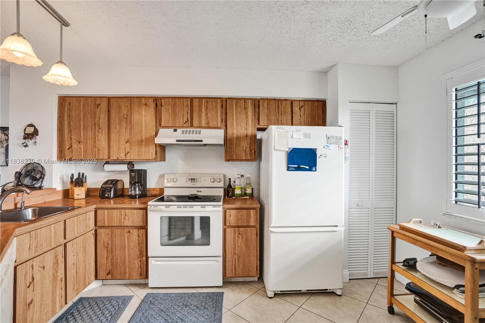 2215 Cypress Island Dr #707, Pompano Beach, Florida image 6