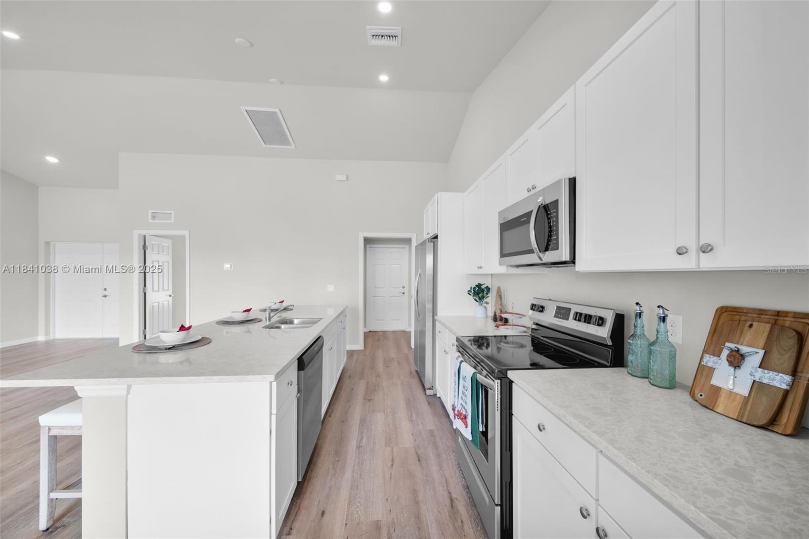 3340 GARDEN BLVD Garden Blvd, Cape Coral, Florida image 7