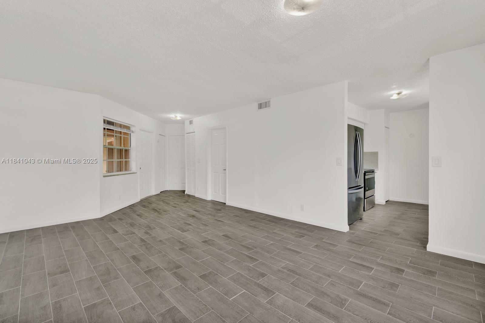 8621 SW 5th St #201, Pembroke Pines, Florida image 7