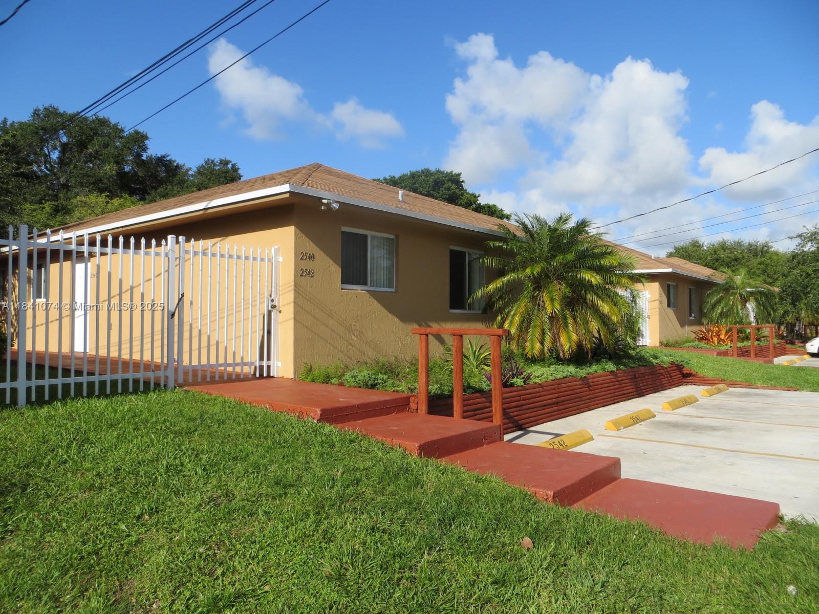 Property photo # 2