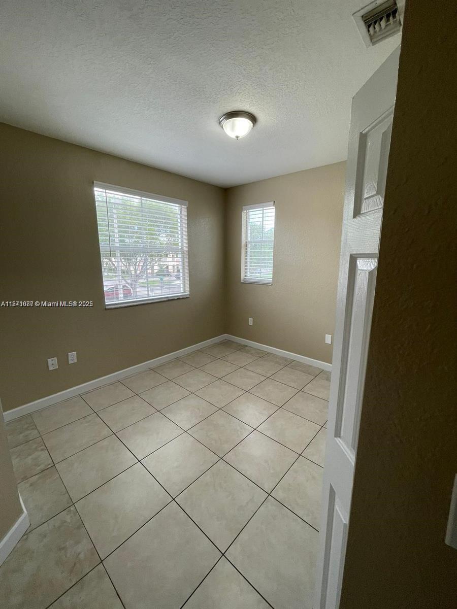 1666 SE 27th Ct #208, Homestead, Florida image 8