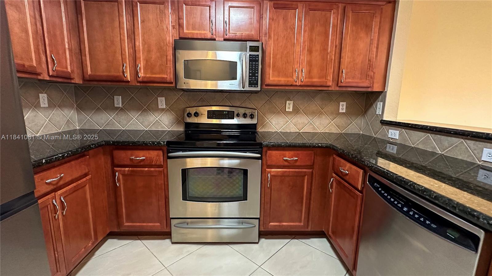 Property photo # 2