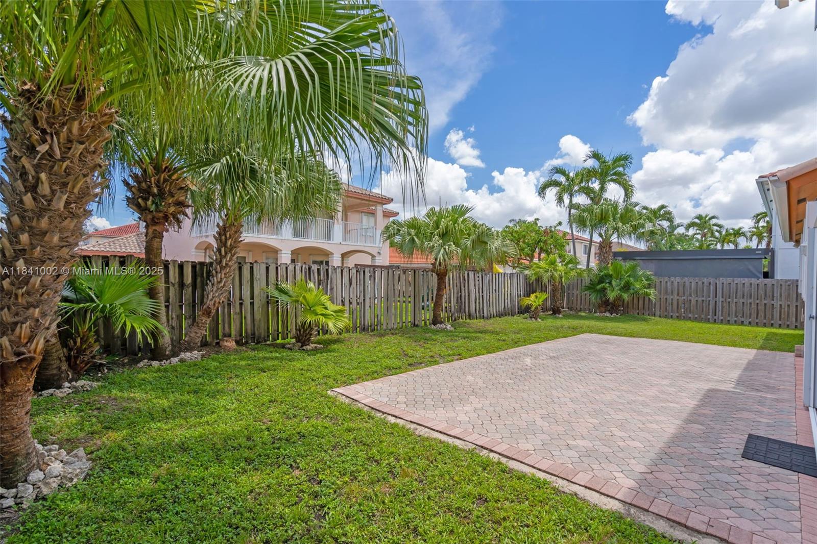 11331 NW 64th Ter, Doral, Florida image 36