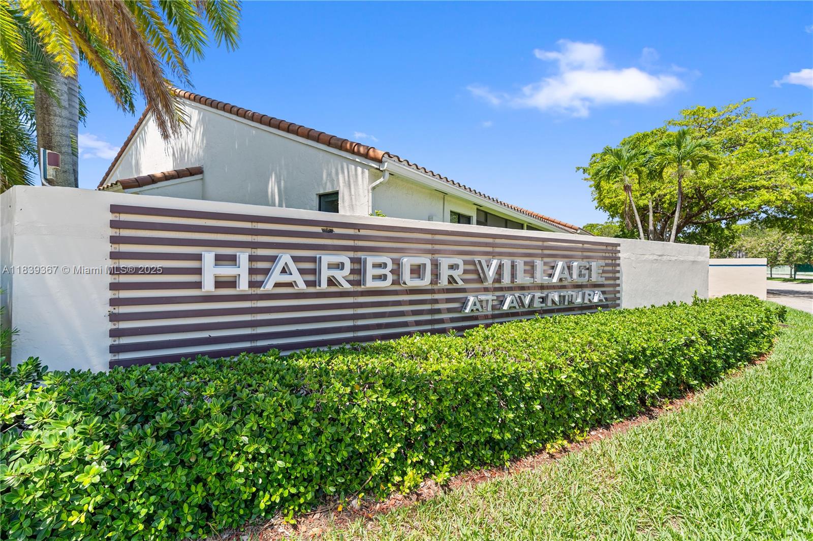 21200 Harbor Way #118-11, Aventura, Florida image 1