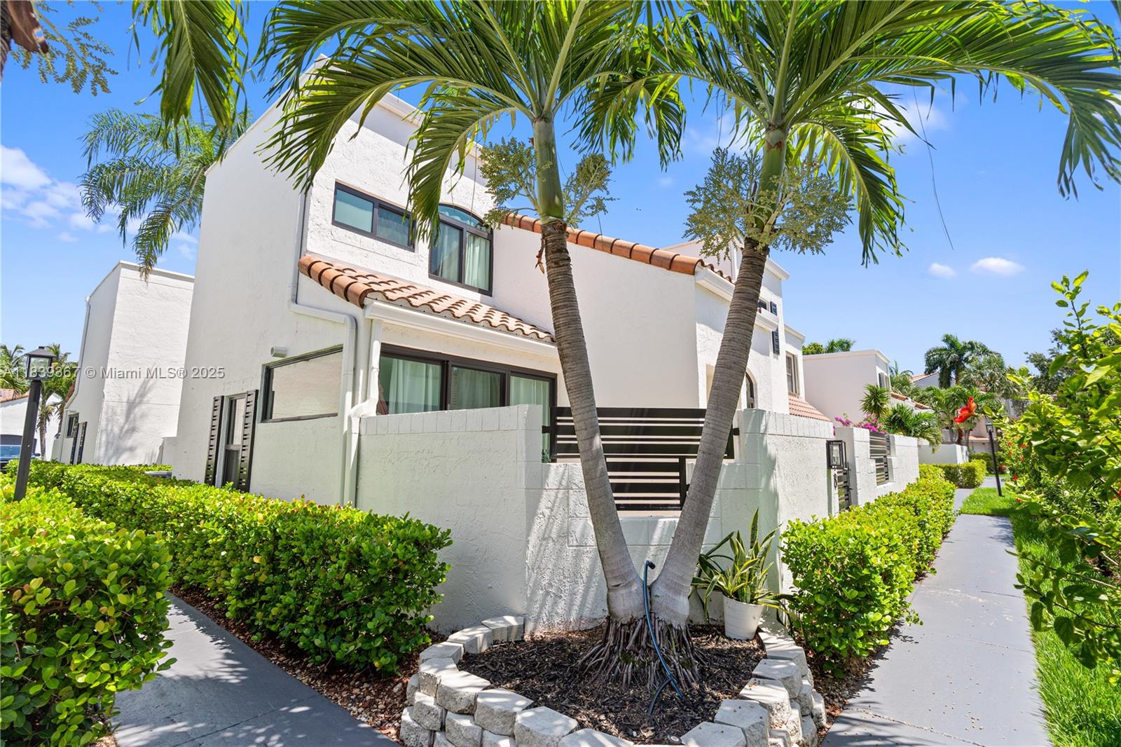 21200 Harbor Way #118-11, Aventura, Florida image 6