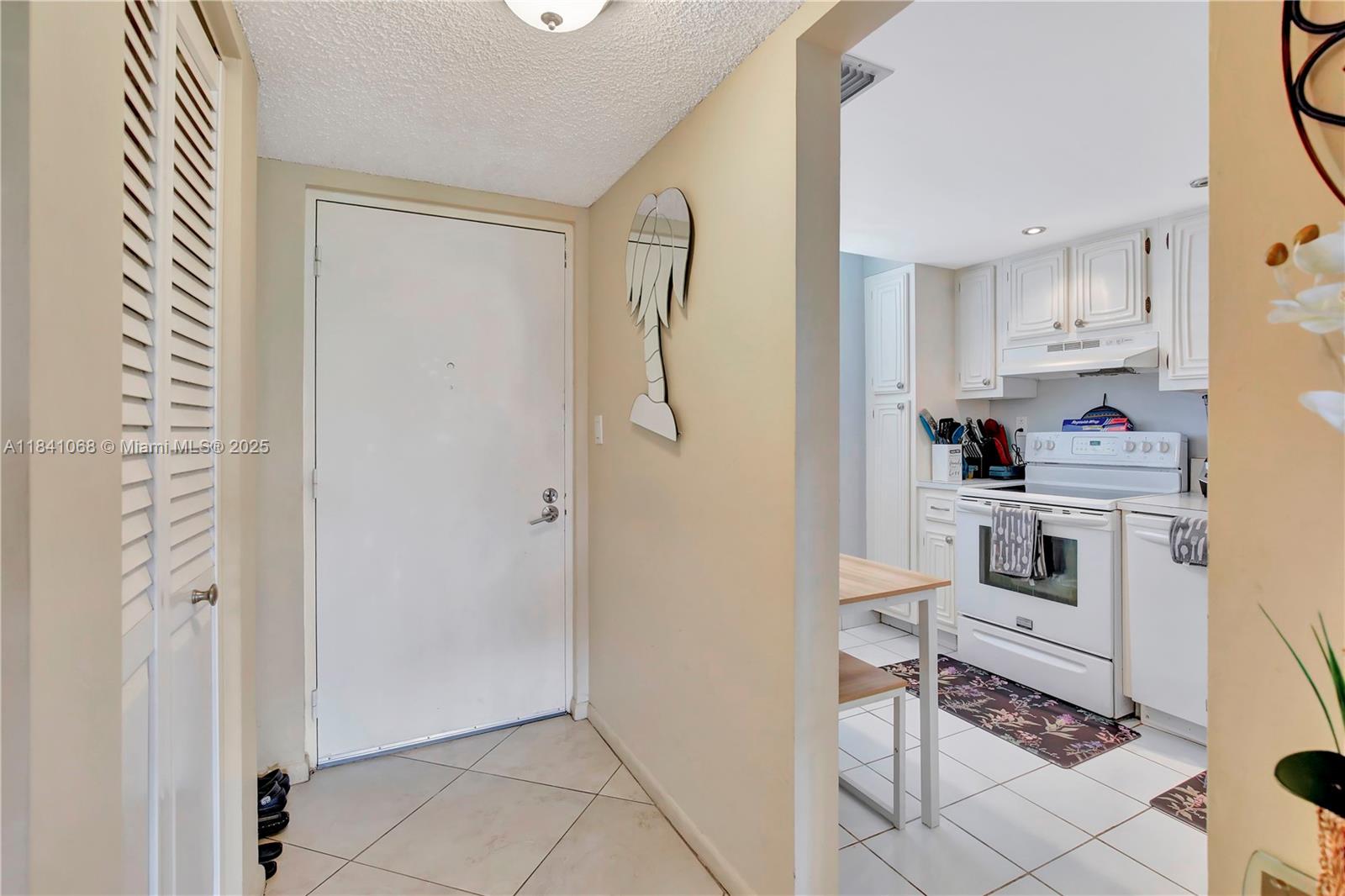 3651 Environ Blvd #461, Lauderhill, Florida image 15