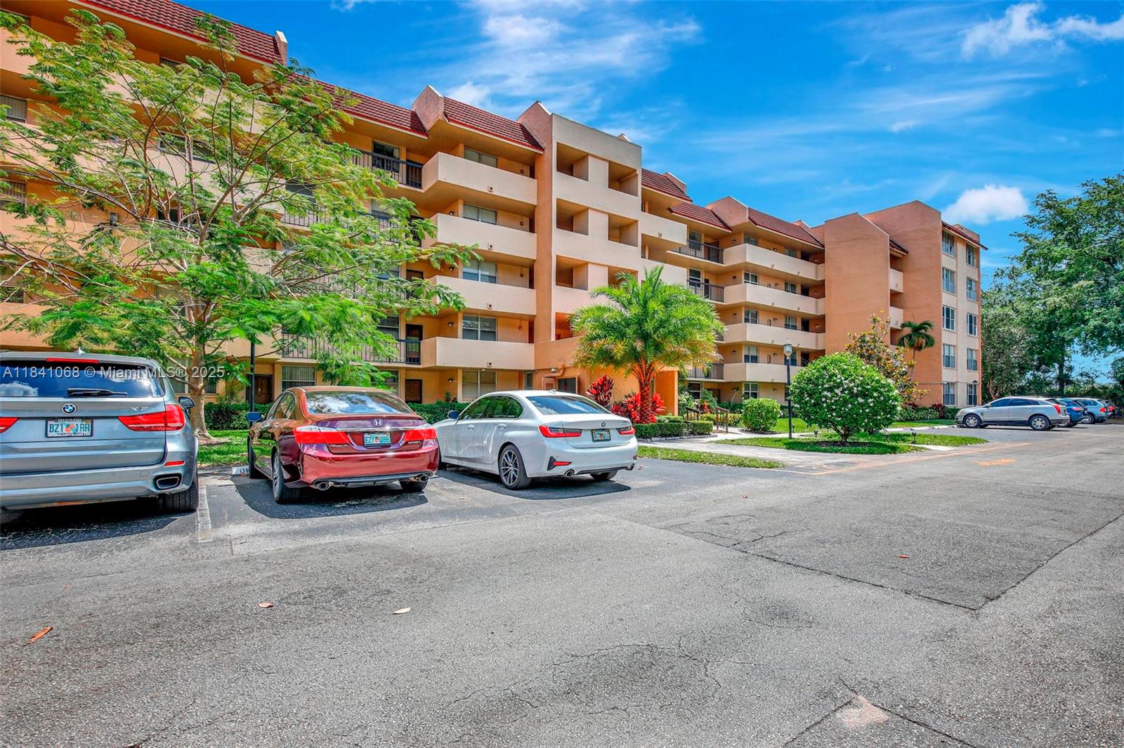 3651 Environ Blvd #461, Lauderhill, Florida image 33
