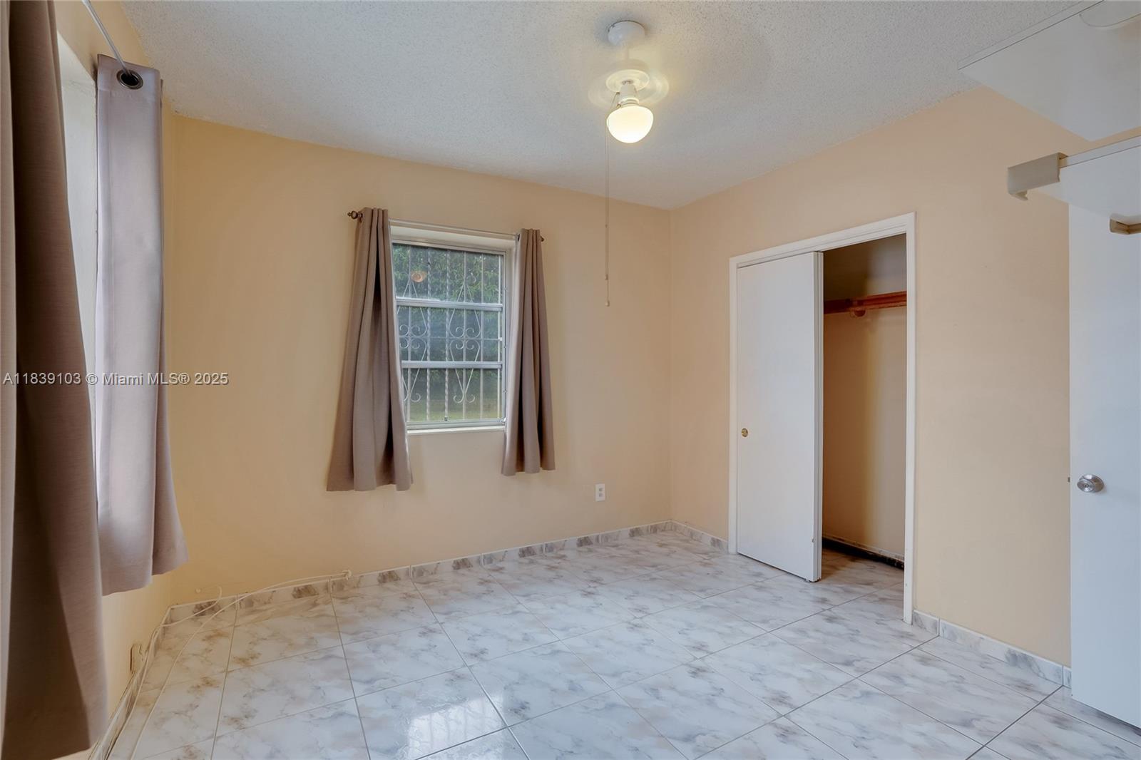 1180 NW 135th St, North Miami, Florida image 12