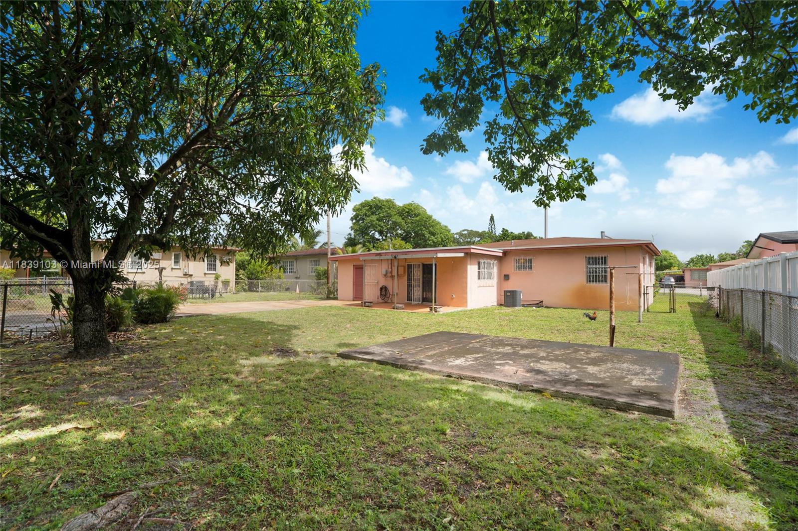 1180 NW 135th St, North Miami, Florida image 16